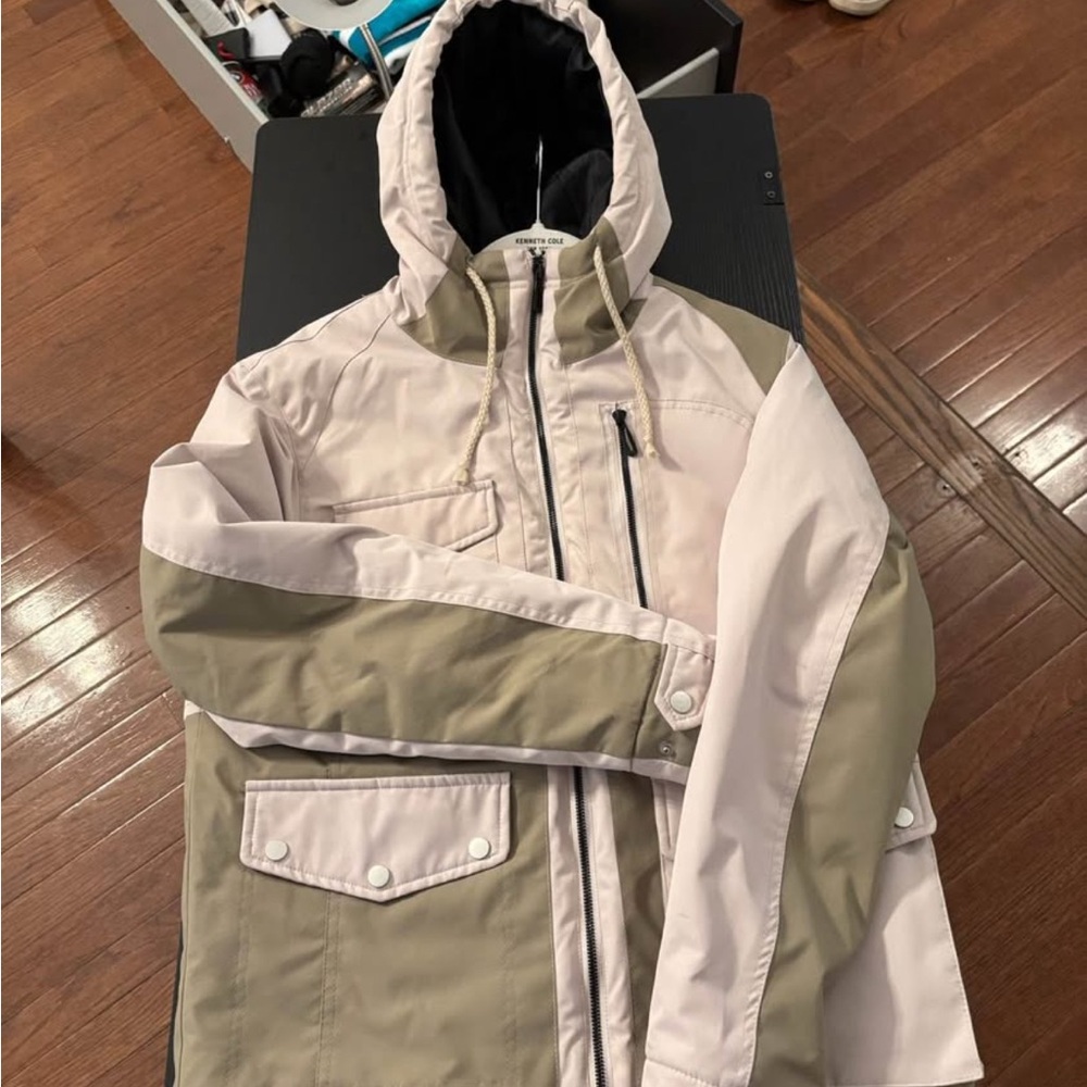 Forever 21 Men's Black and Cream Jacket